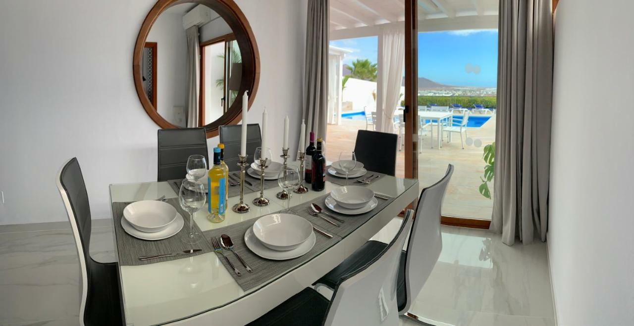 Villa El Ancla Playa Blanca  Exterior photo